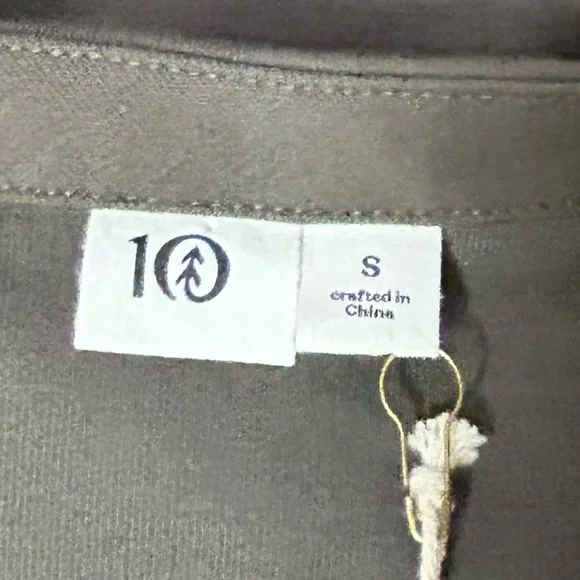 Tentree - Point Raglan Dress - Picture 7 of 8